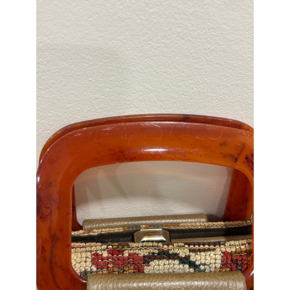 Vintage Tapestry Floral Handbag Amber Lucite Handle Kiss Lock Closure Women - Picture 4 of 11